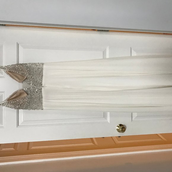 Prom dress - Picture 2 of 2